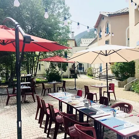 Le Rabuons 2* Saint-Étienne-de-Tinée